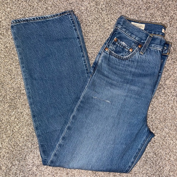 Levi’s Ribcage Straight Ankle Jeans - Picture 2 of 4
